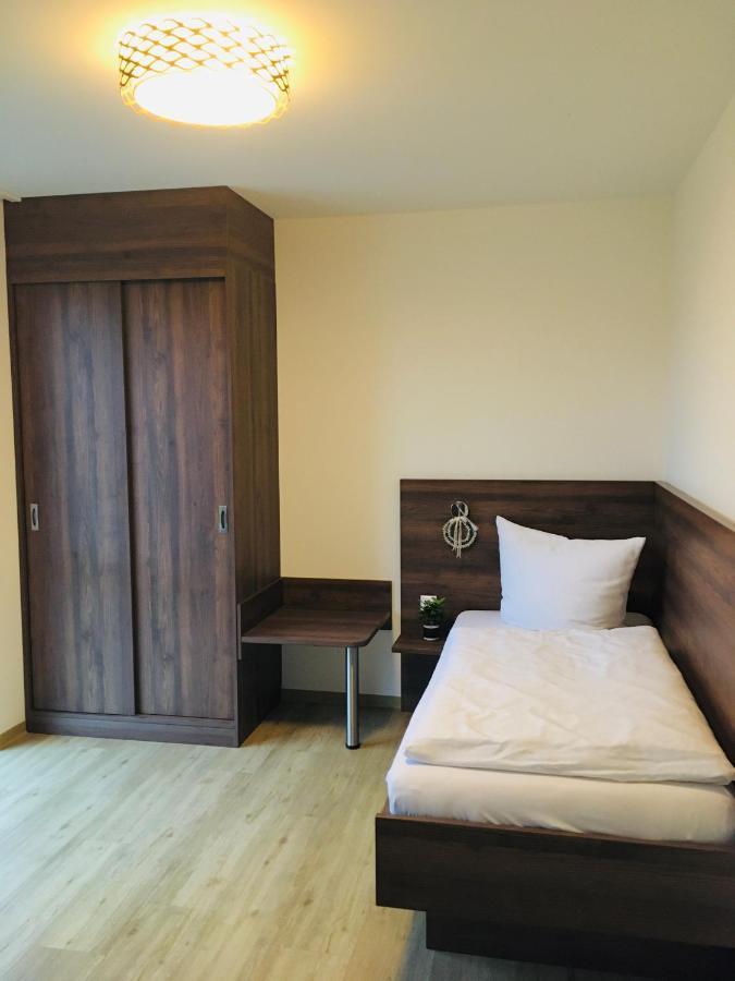 Pension Seecafe Zarrentin am Schaalsee Екстериор снимка