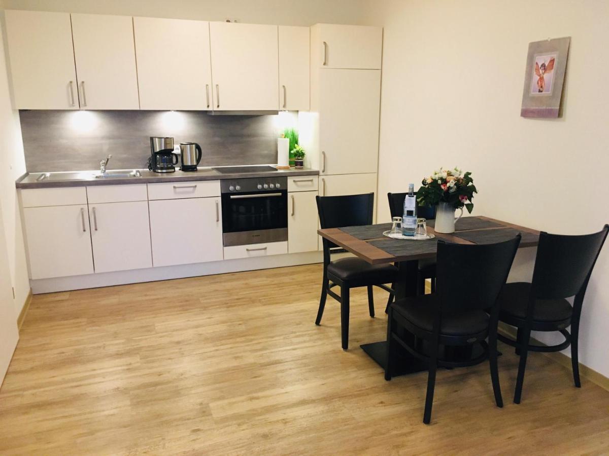 Pension Seecafe Zarrentin am Schaalsee Екстериор снимка