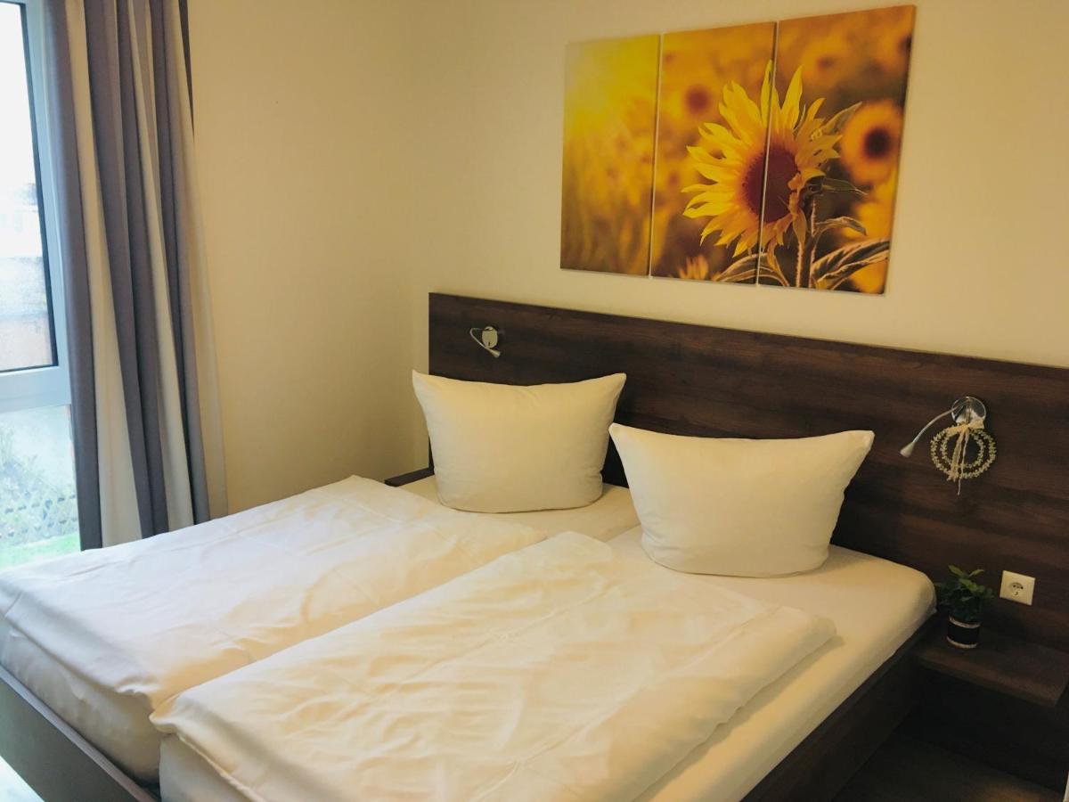 Pension Seecafe Zarrentin am Schaalsee Екстериор снимка