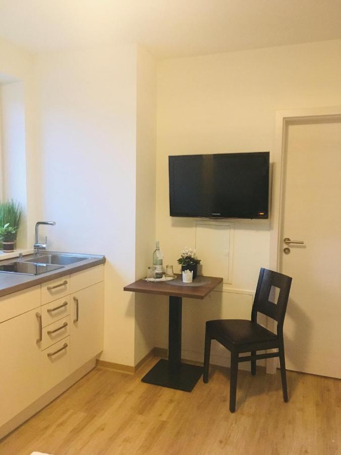 Pension Seecafe Zarrentin am Schaalsee Екстериор снимка